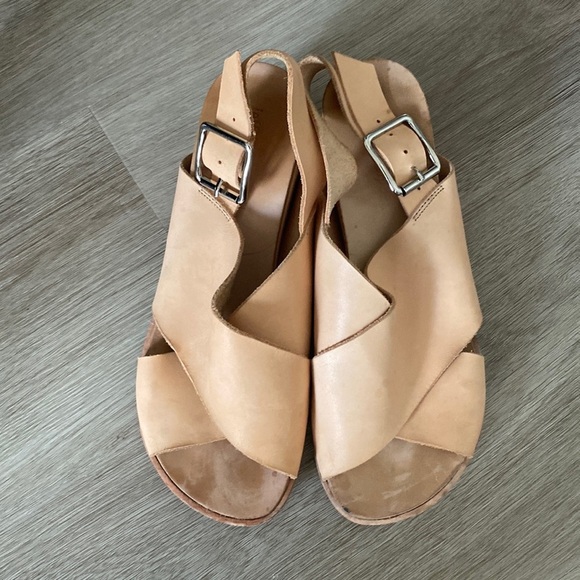 JEFFREY CAMPBELL Nude Leather Wedge Sandals - Picture 1 of 13